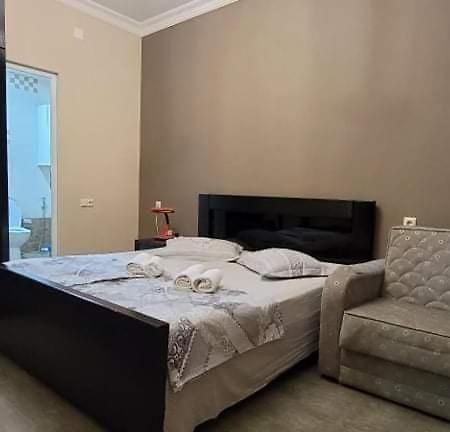 Guest House Kldiashvili Batumi Ngoại thất bức ảnh