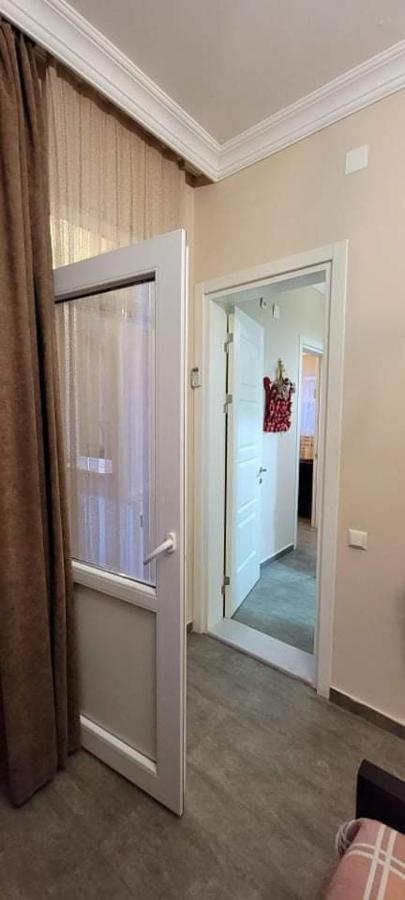 Guest House Kldiashvili Batumi Ngoại thất bức ảnh