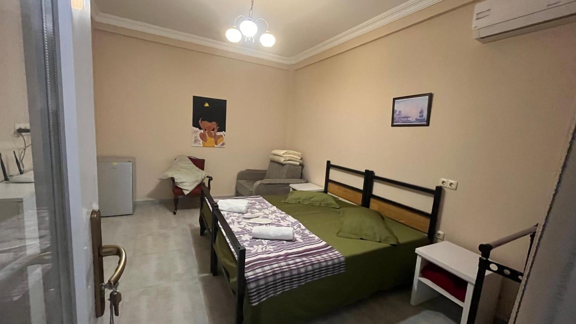 Guest House Kldiashvili Batumi Ngoại thất bức ảnh